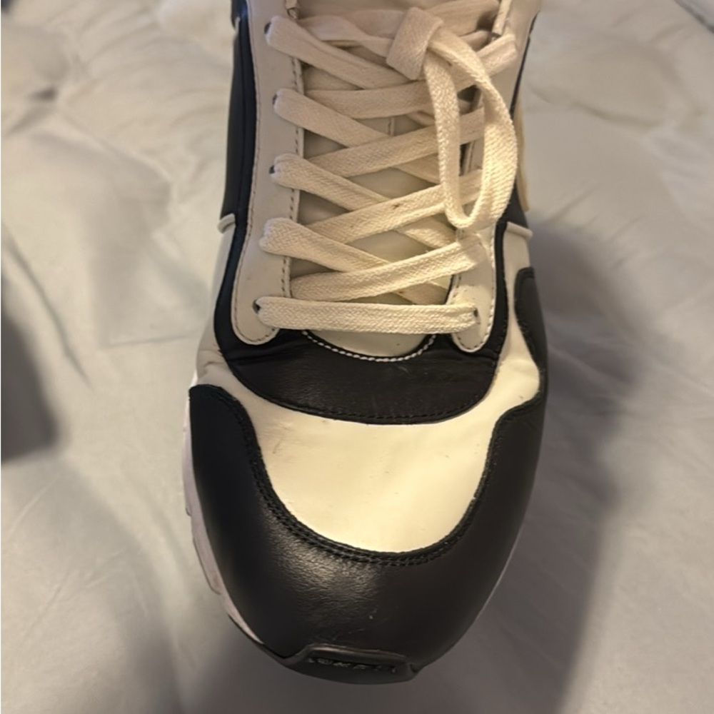 Gucci Black and White Retro Sneakers